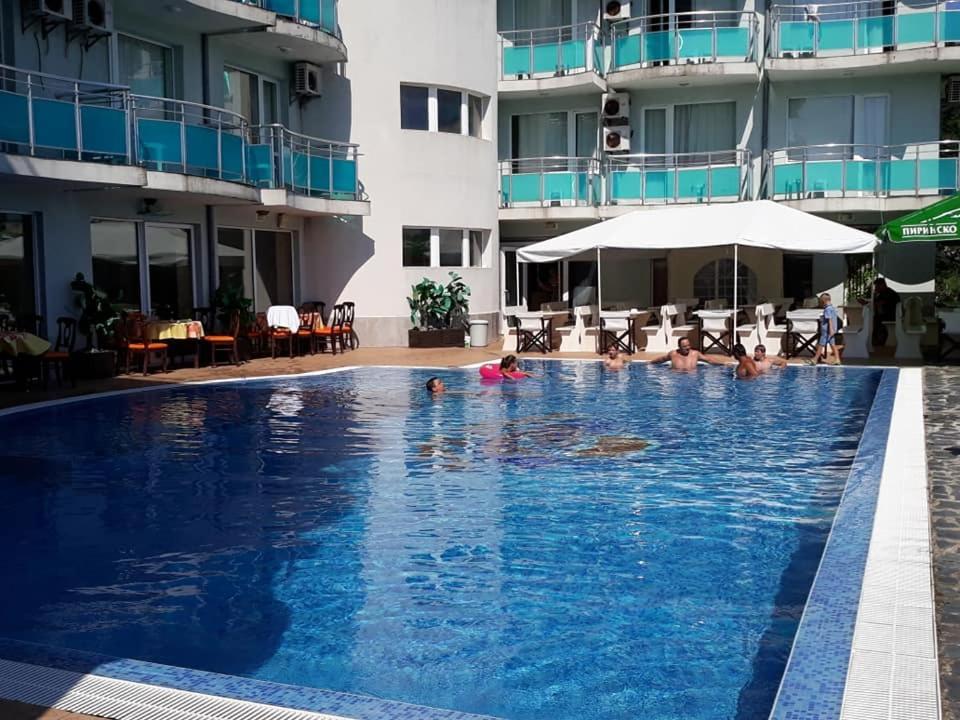 Hotel Sunset Beach Lozenets Eksteriør bilde